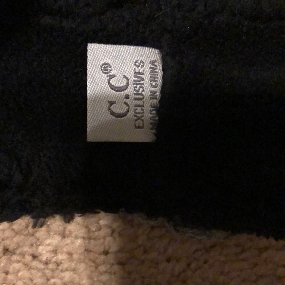 C.C Kids head winter head wrap - Picture 3 of 3